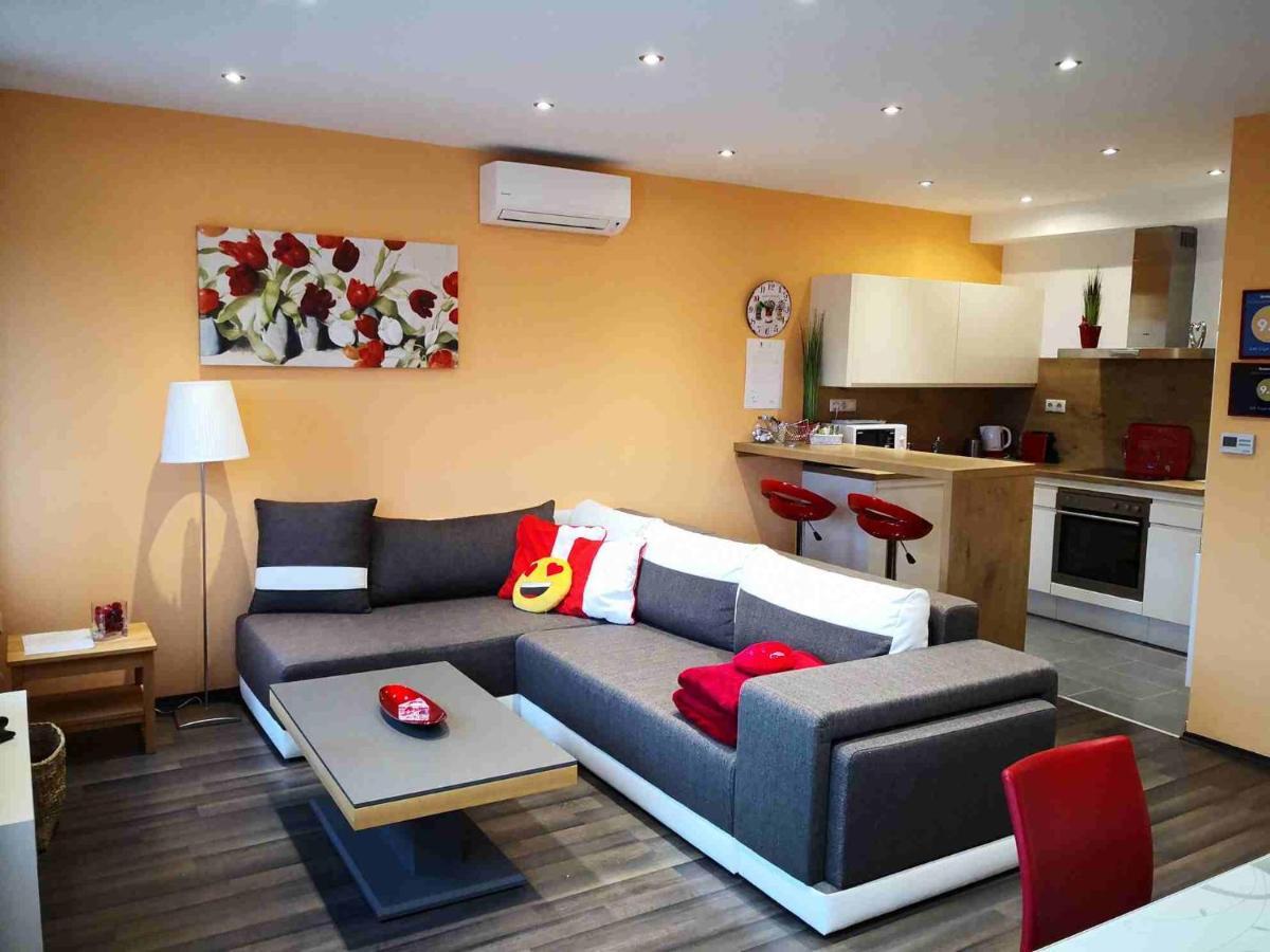 Zafir Sziget Apartman Sárvár Extérieur photo