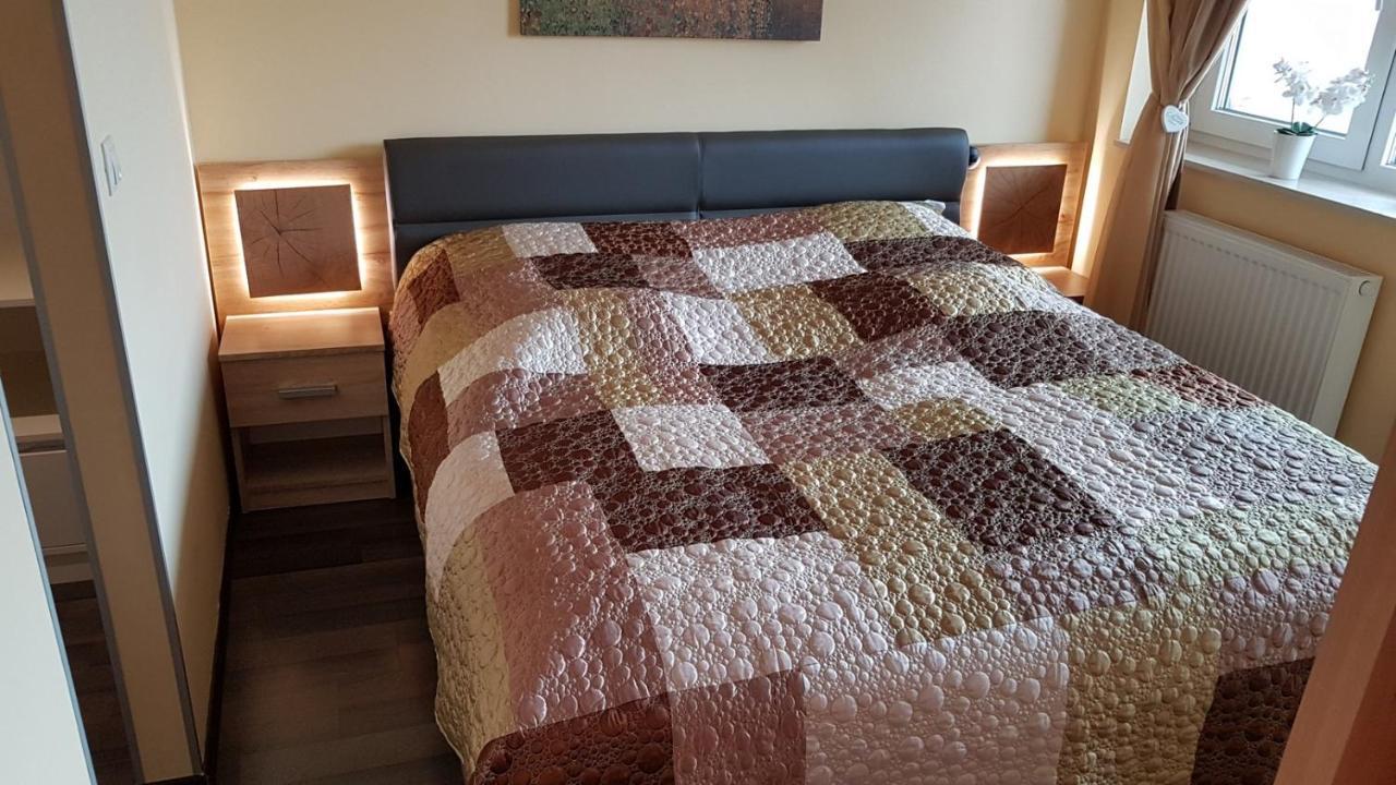 Zafir Sziget Apartman Sárvár Extérieur photo