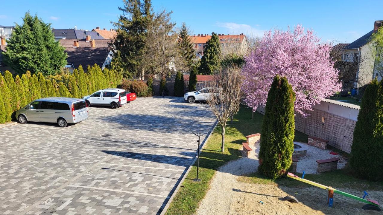 Zafir Sziget Apartman Sárvár Extérieur photo
